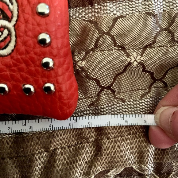 Small Shoulder Purse with exquisite detailing - Picture 8 of 11